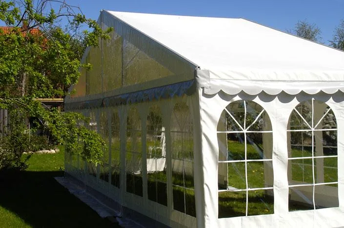 9 x 3 meter telt – ca. 24 til 30 personer